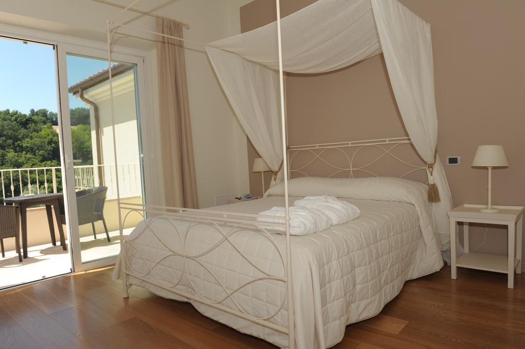 Hotel Giardino Suites&Spa Numana Kültér fotó