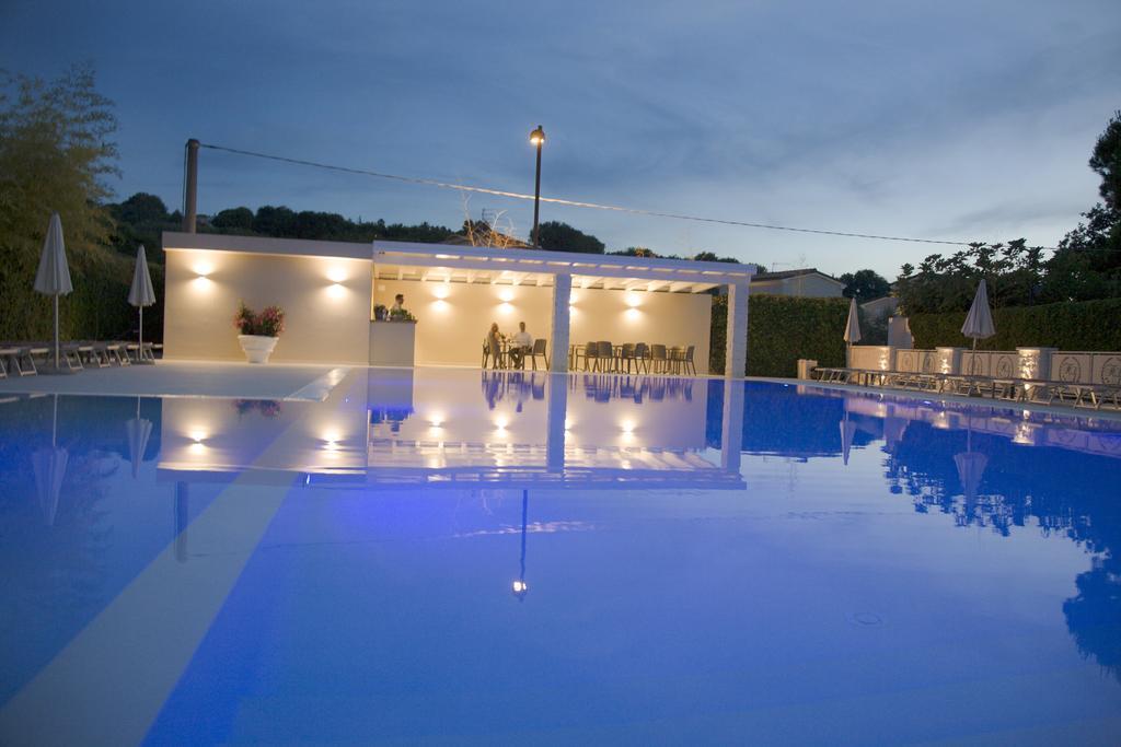 Hotel Giardino Suites&Spa Numana Kültér fotó
